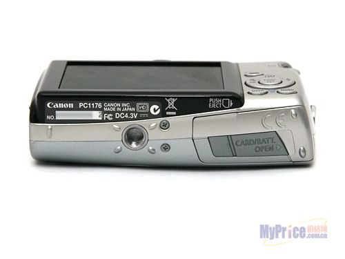  Digital IXUS 800 IS